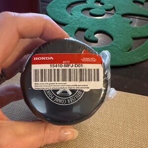 Honda Oil Filter - Black